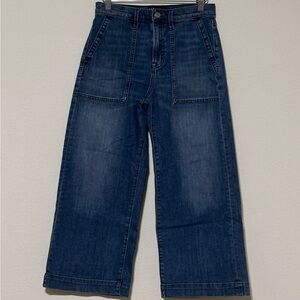 Gap Mid Rise Wide Leg Cropped Jeans Blue Medium Wash Denim Size 26‎ /2 Petite
